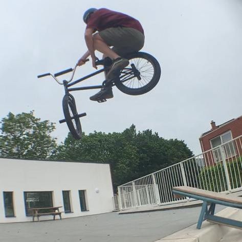 Marius Hoornweg van Rij op een BMX fiets